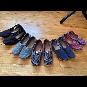 Toms (5 pairs) Size 7